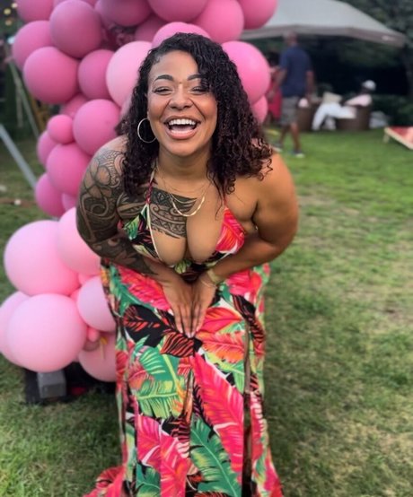 AJ Perry Leaked OnlyFans Fotos