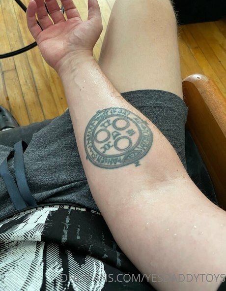 yesdaddytoys OnlyFans Fotos