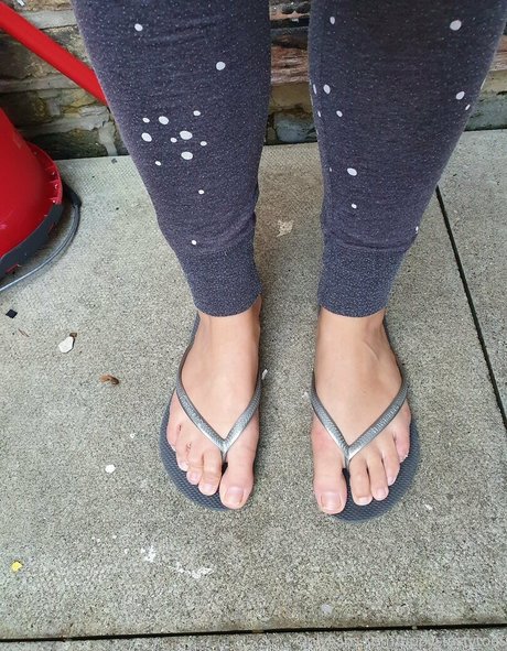 tippystastytoes OnlyFans Lesbisch