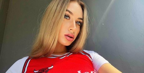 lolaa fansvip Nacktbilder von OnlyFans