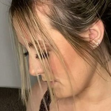 Miss Cassi Strip OnlyFans