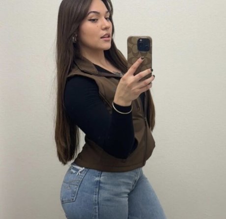 Adriana Salido OnlyFans geleakt