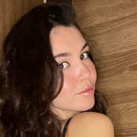 yournikole1 OnlyFans Nacktbilder