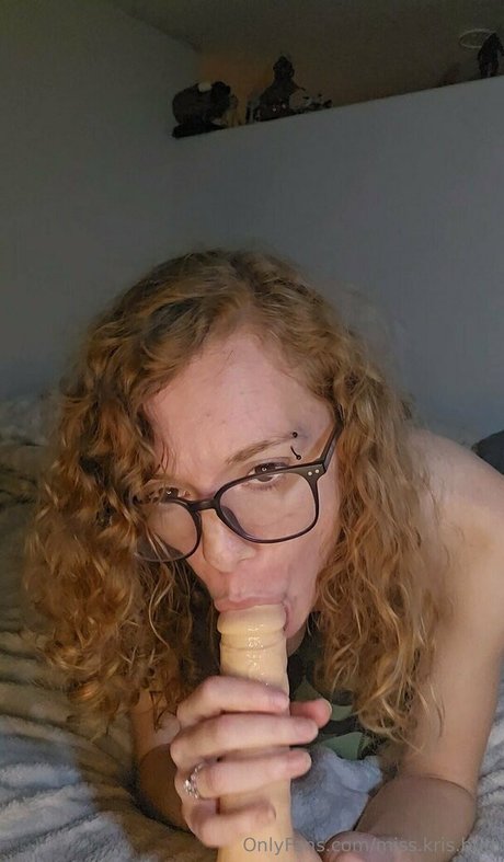 miss kris butt Nacktbilder von OnlyFans