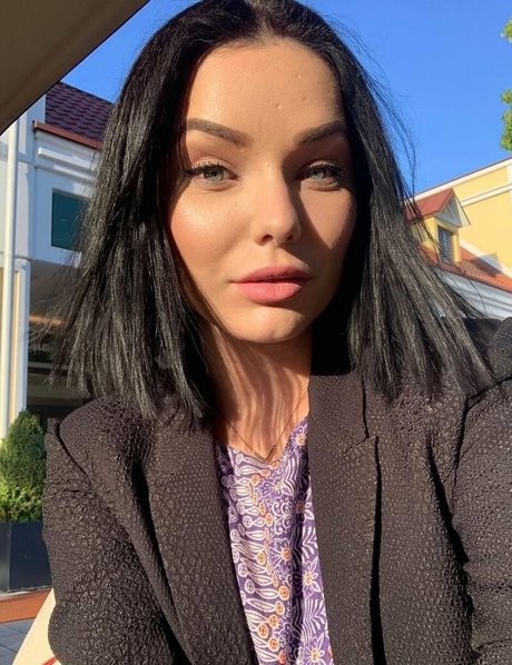 merry encyy OnlyFans XX