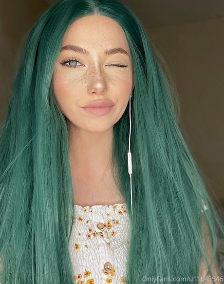 Aworyn OnlyFans Leaked