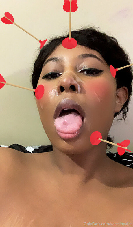 karminyates Nacktbilder OnlyFans