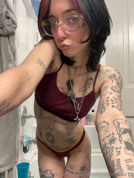 prettylittlefreak13 Nacktbilder von OnlyFans geleakt