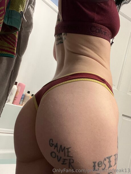 prettylittlefreak13 OnlyFans Sex