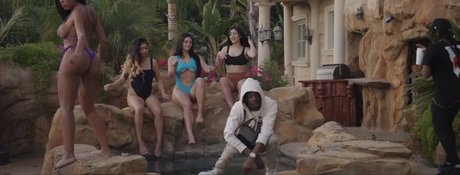 Luluhoneyz Leak von OnlyFans