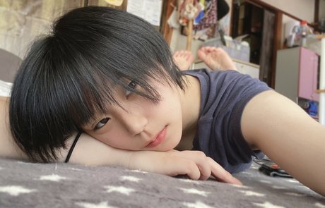 kaworu Füße OnlyFans