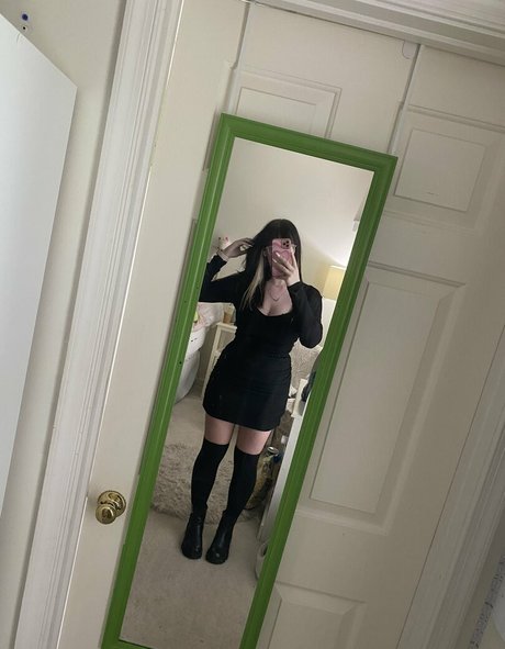 sexymigraines OnlyFans explizite Inhalte