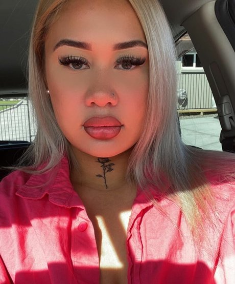 whetuk Leaked OnlyFans Bilder