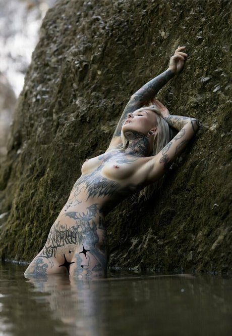 Kristy Von Kashyyyk Strip OnlyFans