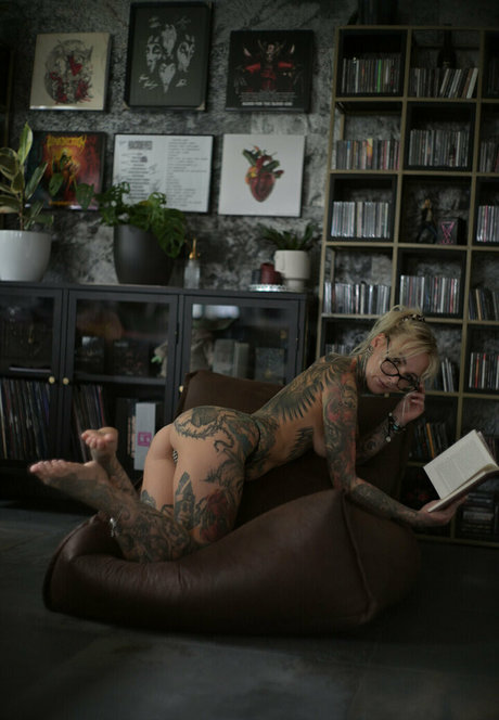 Kristy Von Kashyyyk Nacktbilder von OnlyFans