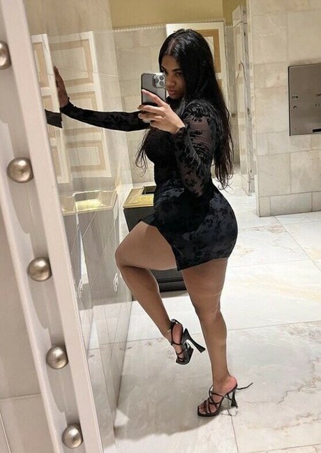 MzKora OnlyFans Sex geleakt