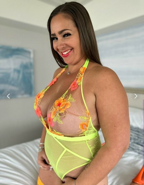 marriedandheelsof Sex OnlyFans
