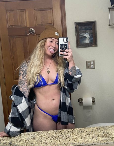 lizanne1995 Oben ohne OnlyFans