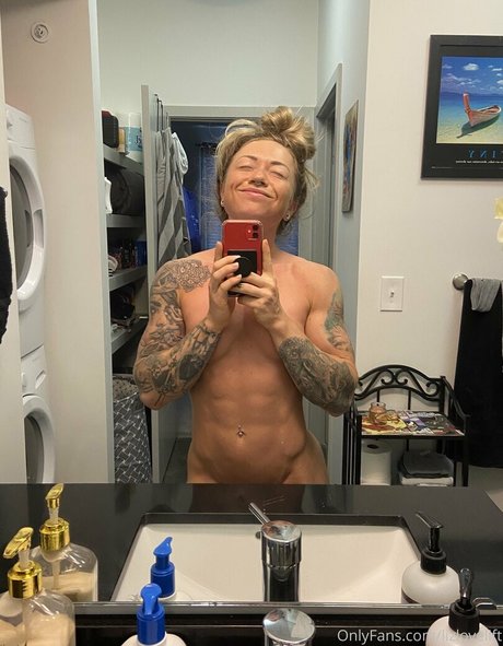 lizanne1995 OnlyFans Gratis-Inhalte