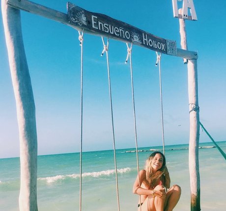 Sofi Martinez OnlyFans Leaj