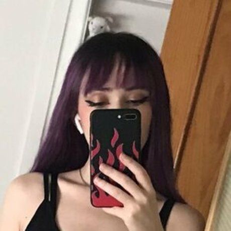 elyshuri Heiße OnlyFans Inhalte