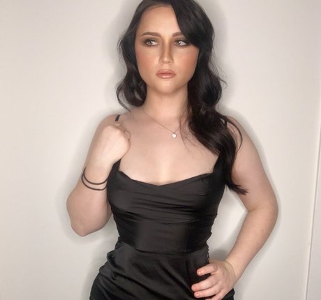 lewdkumi OnlyFans nackt