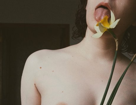 alicenudes OnlyFans Inhalte