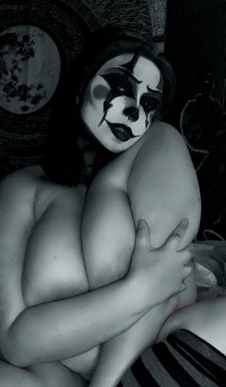 PupgirlVeronika OnlyFans schlank