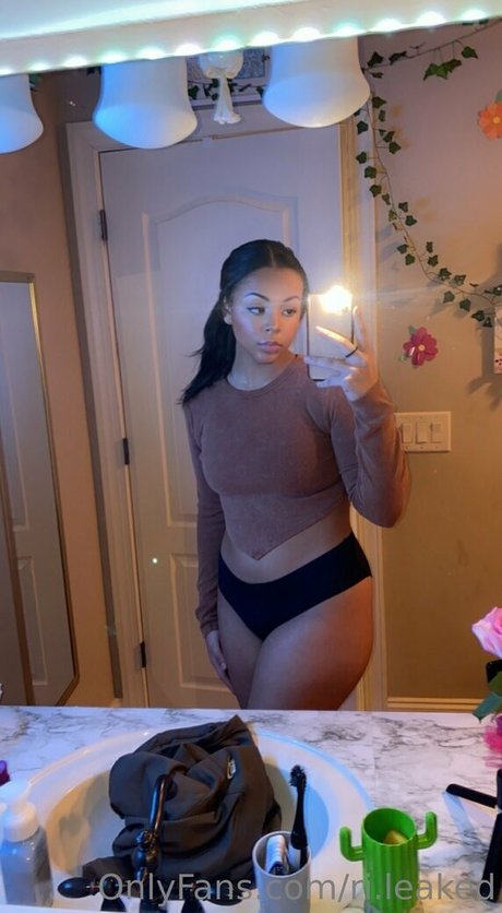 ri leaked Nacktbilder OnlyFans Leaks