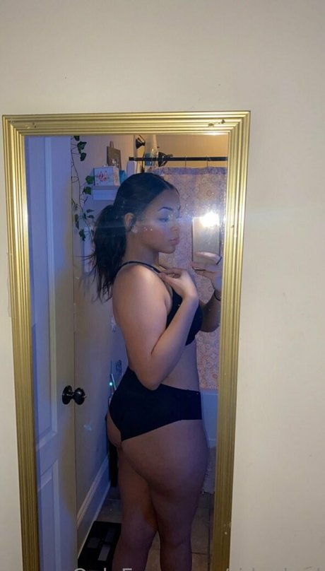 ri leaked OnlyFans-Leak