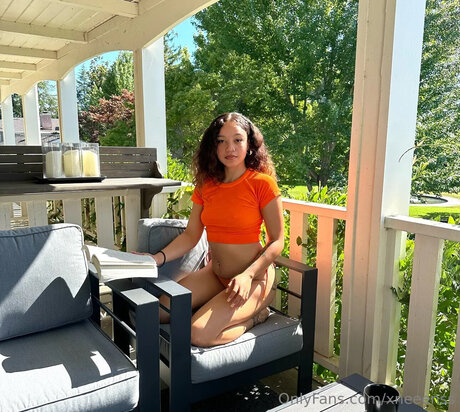 xneeenss Porn OnlyFans Leak