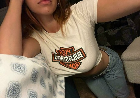 geeeena OnlyFans Modelfoto