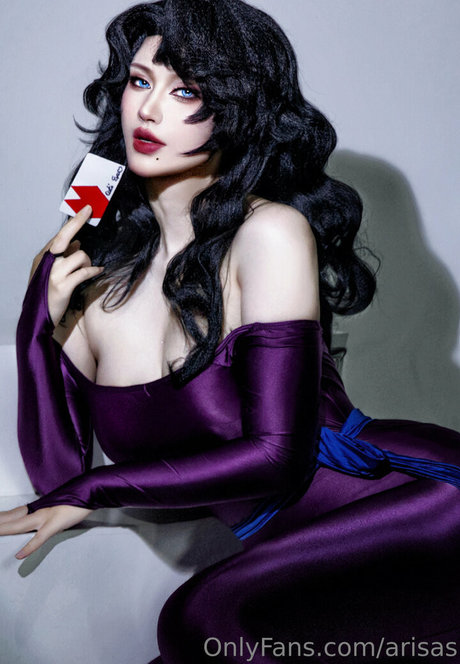 Arisa S Nur für Fans