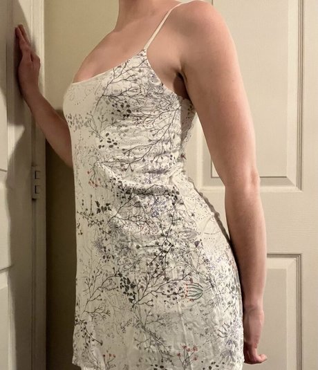 Kitten Loves Hugs OnlyFans geleakt