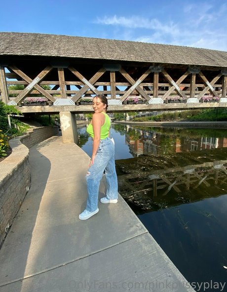 bedheadbetty OnlyFans nackte Brüste