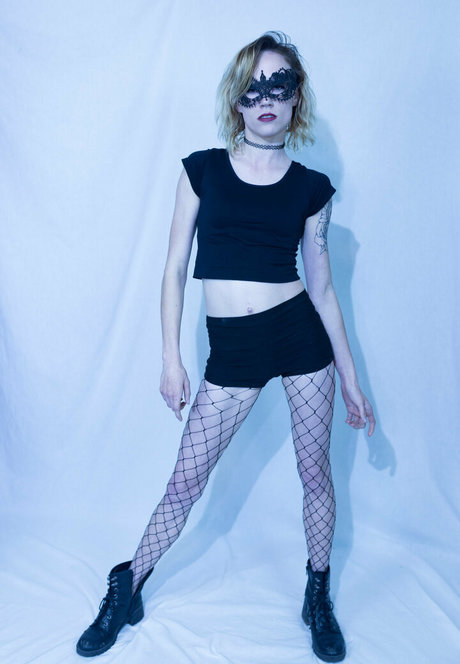 cat h marie Neue geleakte OnlyFans-Inhalte