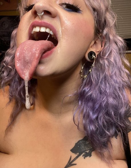Long Tongue Fetish Bilder OnlyFans