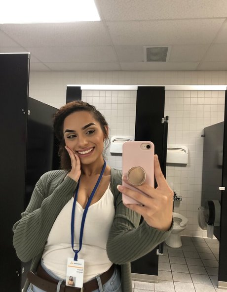 Desire Negro Sexy OnlyFans