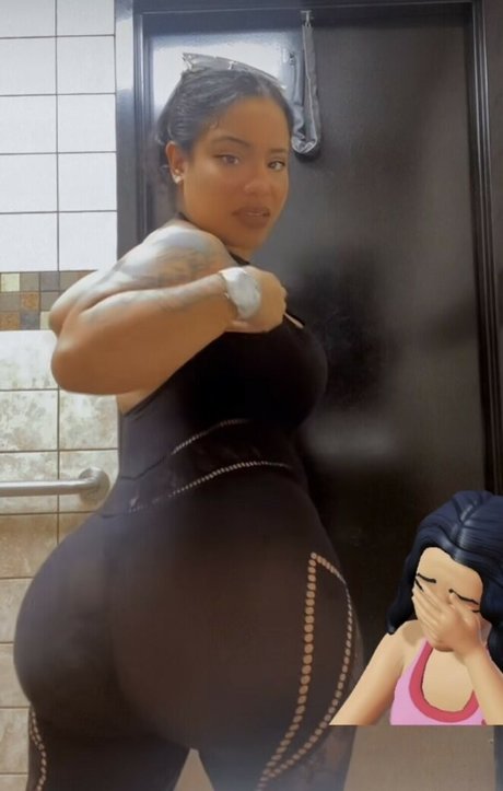 Nelsy Morales NSFW OnlyFans