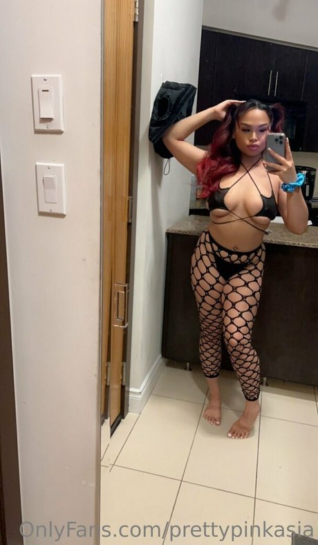 prettypinkasia Leak von OnlyFans