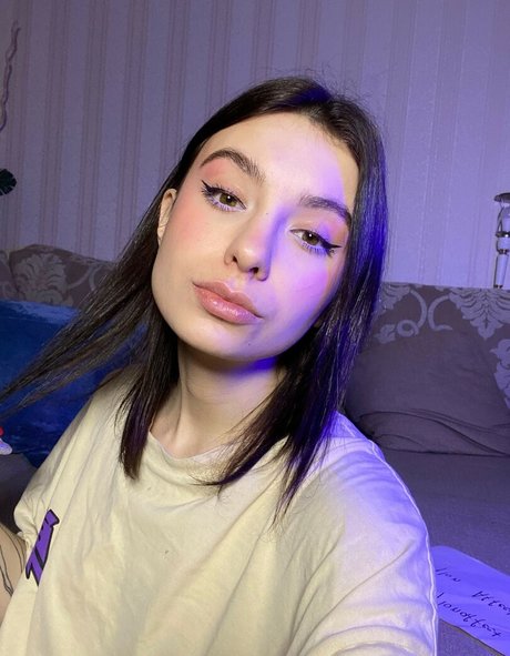 Elis222 OnlyFans Nacktbilder geleakt