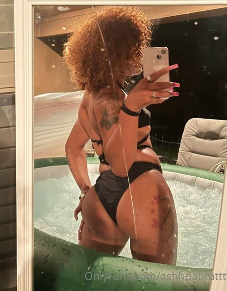 ashhdabrattt OnlyFans XXX