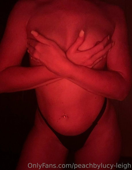 peachbylucy leigh Nacktbilder-Leaks von OnlyFans
