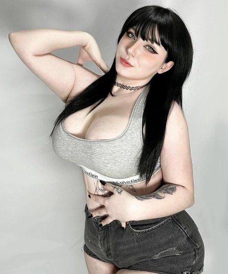 kuroishi OnlyFans Pornografie