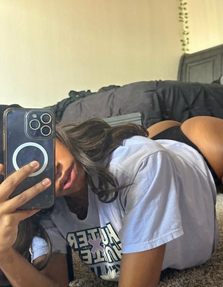 mochaanae OnlyFans Nacktbilder