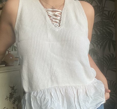 Elena Sophia Nicolosi OnlyFans Bilder