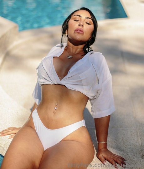 Sophie Kasaei Heiße OnlyFans Inhalte