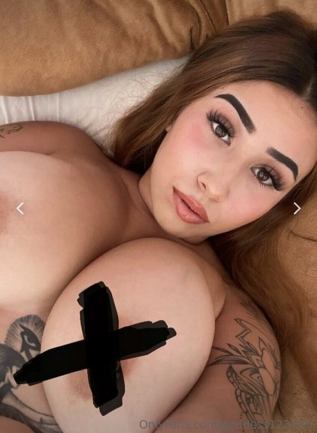 Noemi123130 OnlyFans Leaked