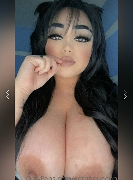 Gothhqueenn OnlyFans Nackt