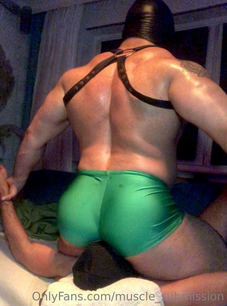 muscle submission Nacktbilder OnlyFans geleakt